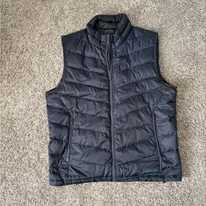 Lands' End Men's Navy Puffer Vest